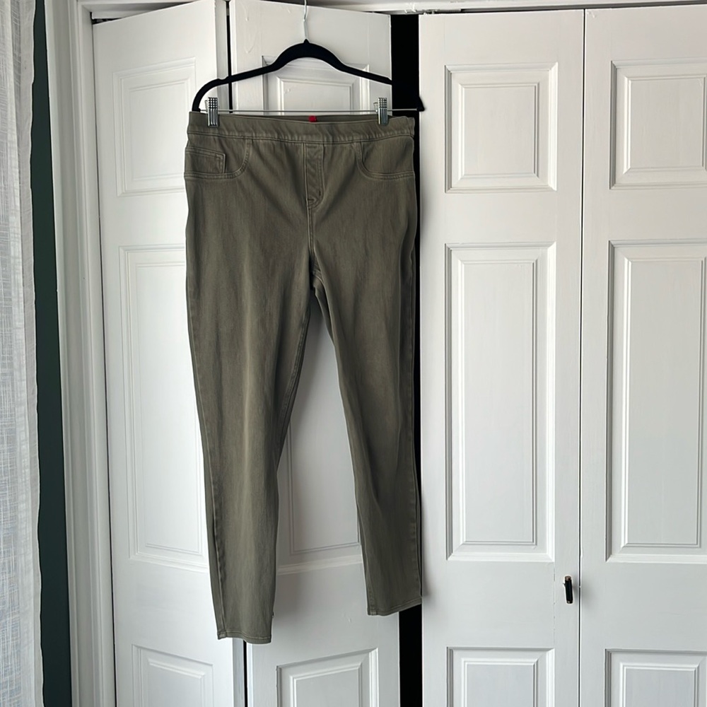 SPANX Pull-On Jeggings